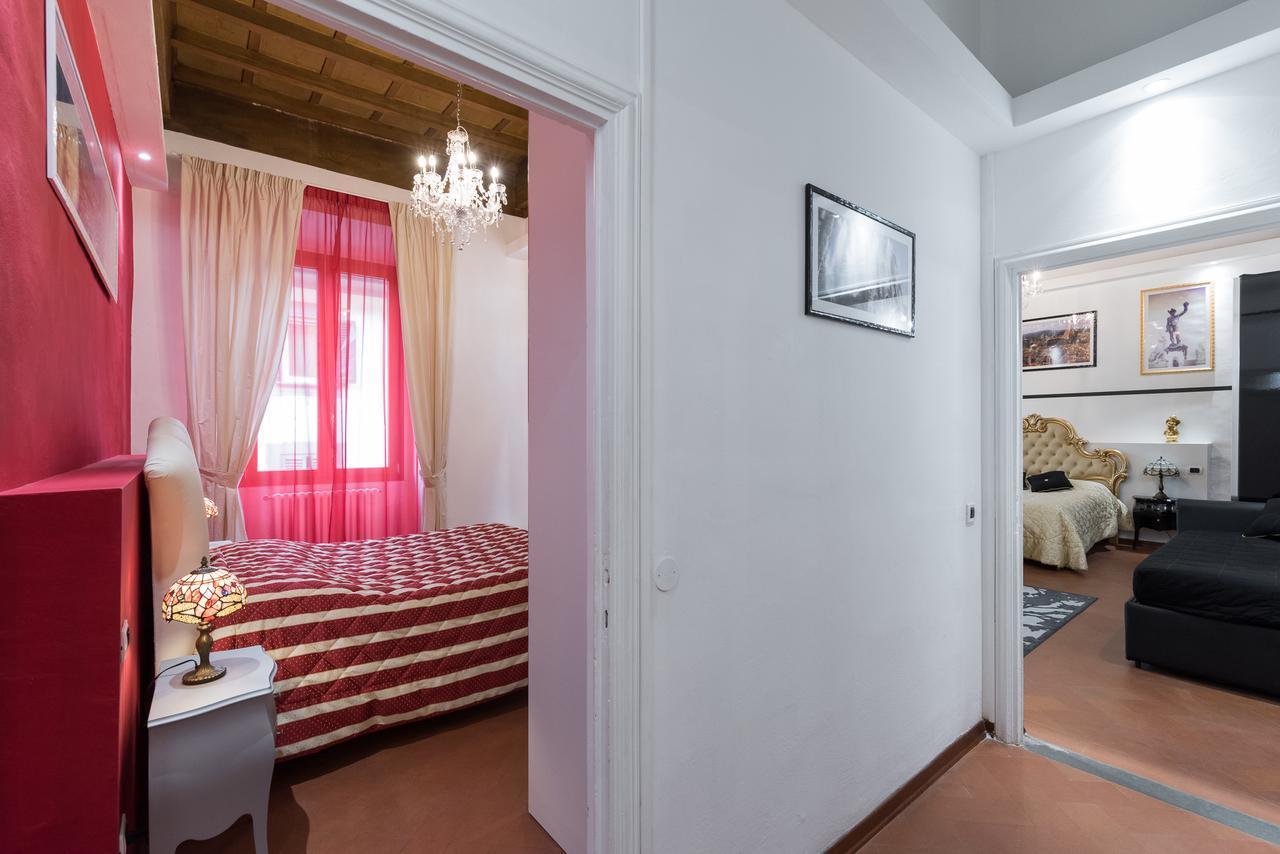 Firenze Rentals Suite Servi Εξωτερικό φωτογραφία