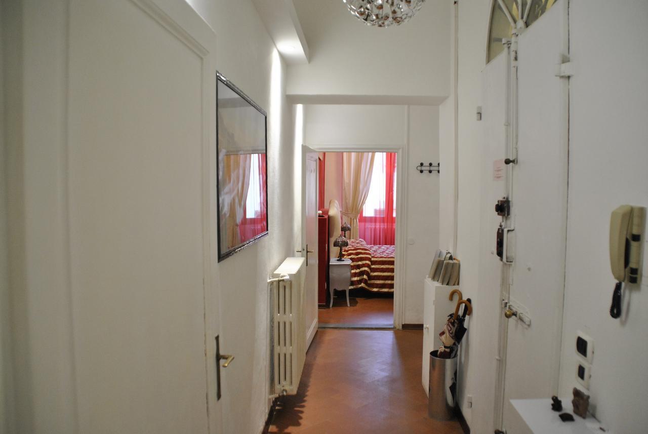 Firenze Rentals Suite Servi Εξωτερικό φωτογραφία